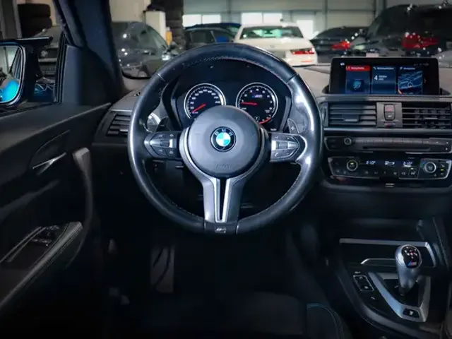 BMW M2