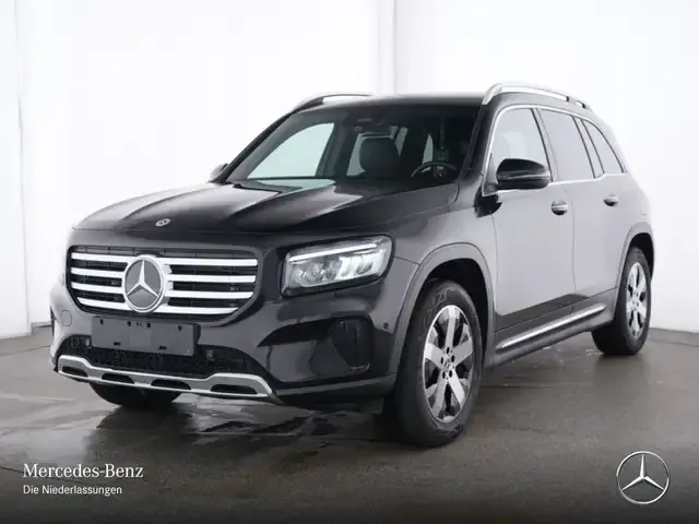 Mercedes-Benz GLB 180