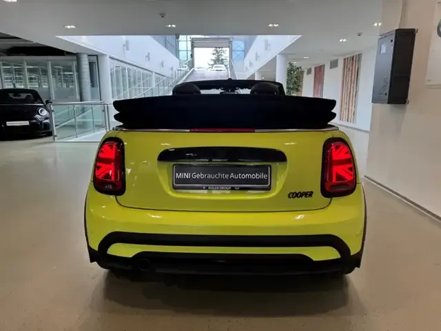 MINI Cooper Cabrio