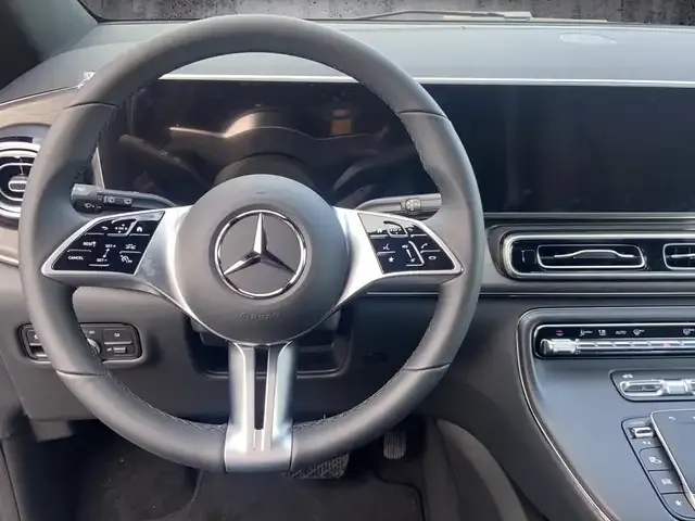 Mercedes-Benz EQV 300