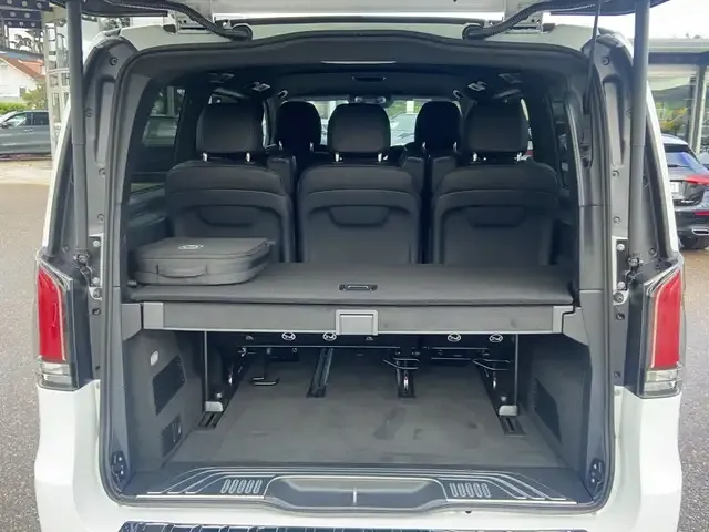 Mercedes-Benz EQV 300