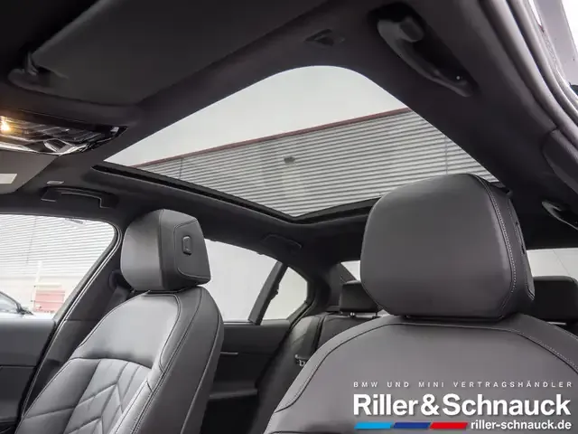 BMW 550