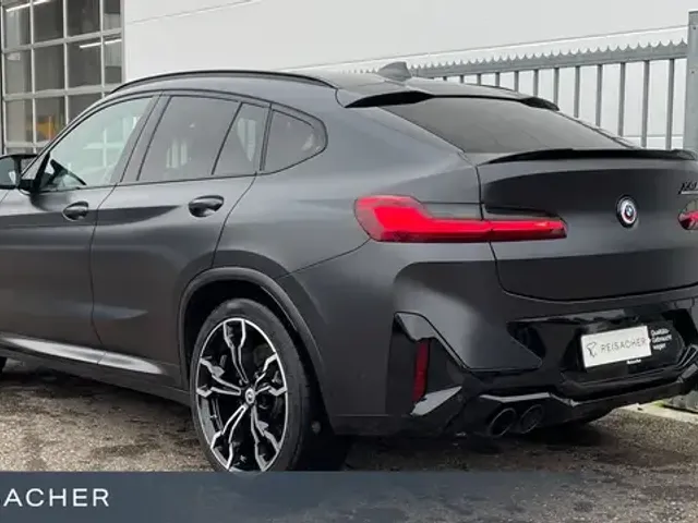 BMW X4 M