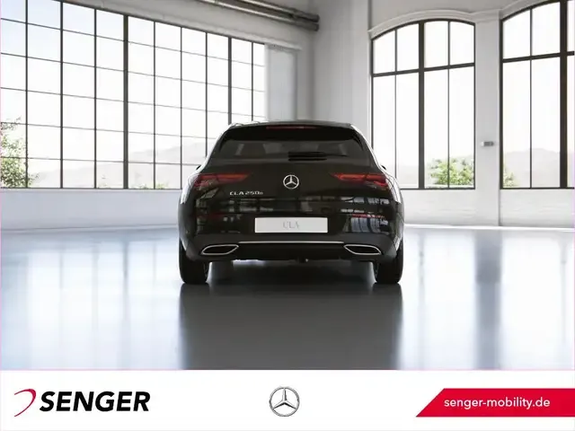 Mercedes-Benz CLA 250