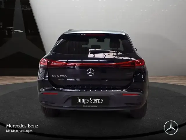 Mercedes-Benz EQA 250