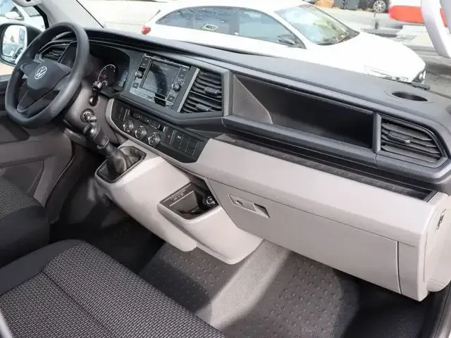 Volkswagen T6.1 Transporter