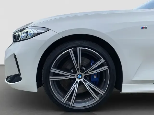 BMW 340