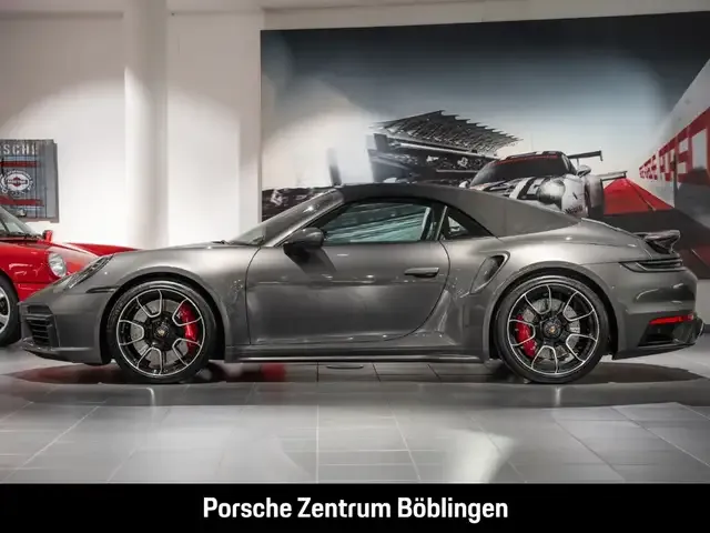 Porsche 992