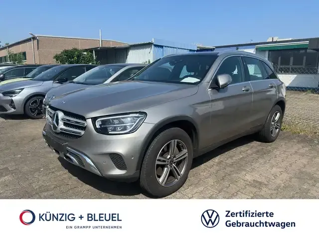 Mercedes-Benz GLC 220