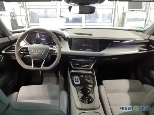 Audi e-tron GT