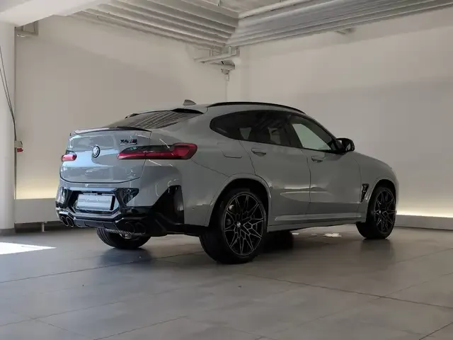 BMW X4 M