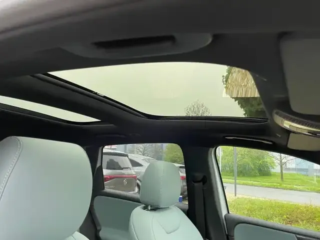 Mercedes-Benz B 220