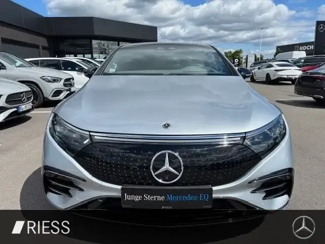 Mercedes-Benz EQS