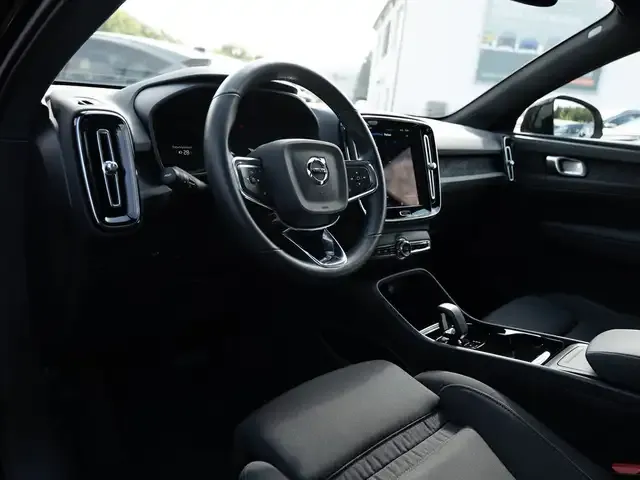 Volvo C40