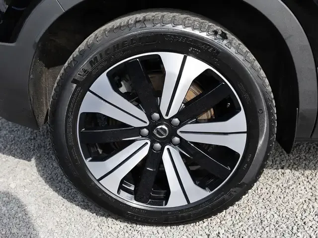 Volvo C40