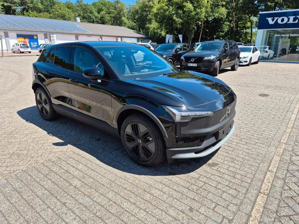 Volvo EX30