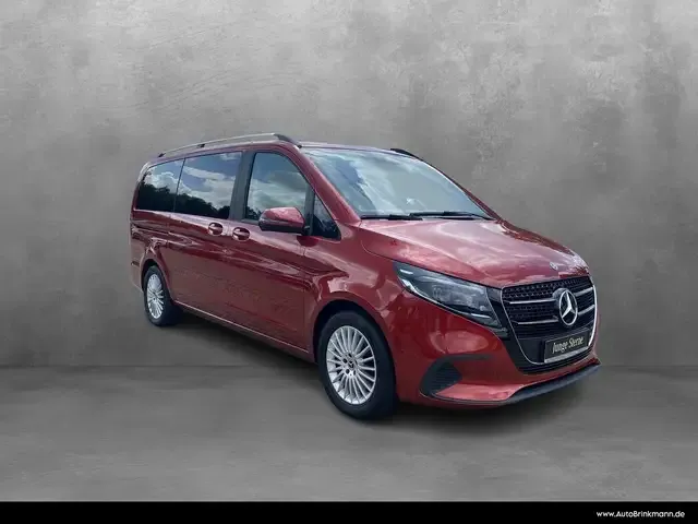 Mercedes-Benz V 220