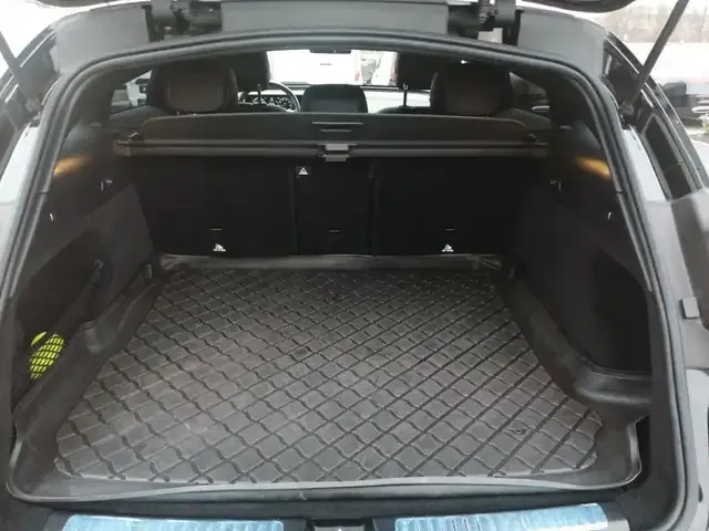 Mercedes-Benz EQC 400