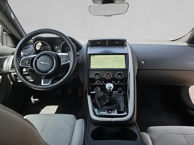 Jaguar F-Type