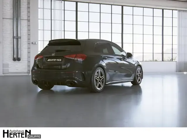 Mercedes-Benz A 35 AMG