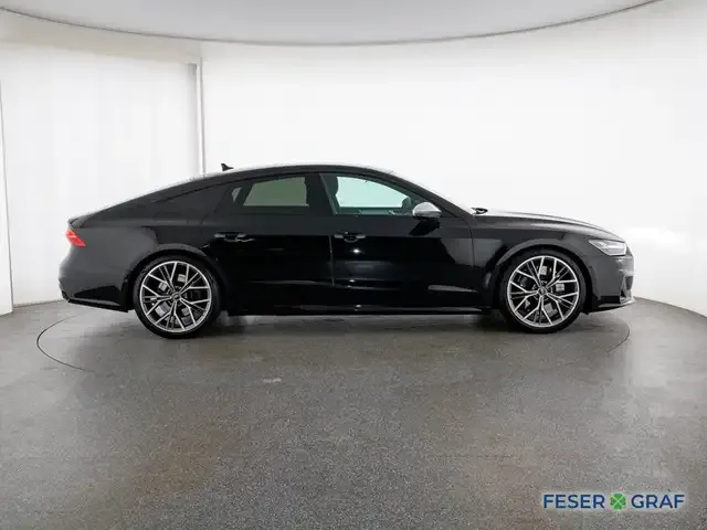 Audi S7