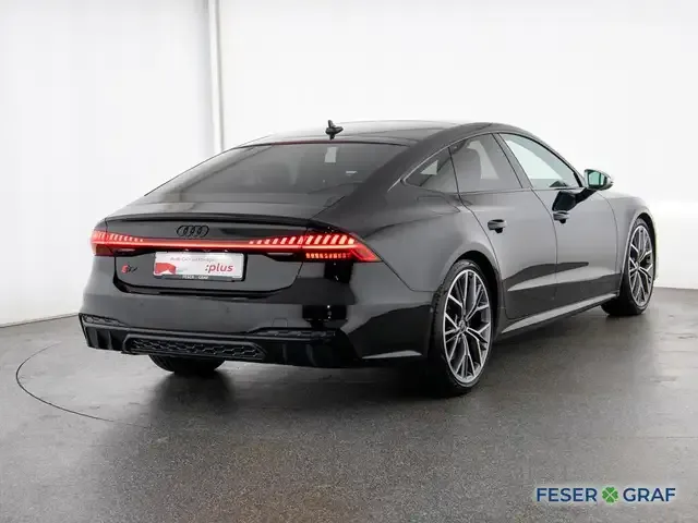 Audi S7