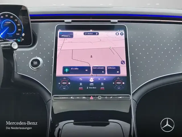 Mercedes-Benz EQE 300