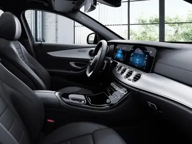 Mercedes-Benz E 300