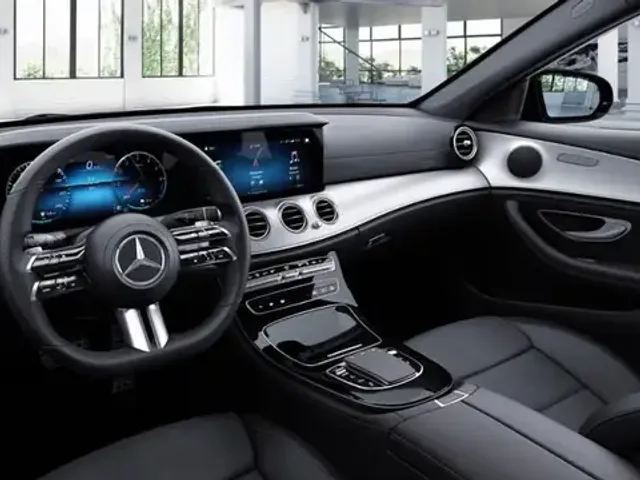 Mercedes-Benz E 300