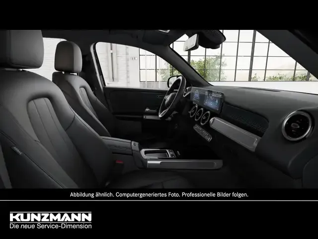 Mercedes-Benz GLB 220