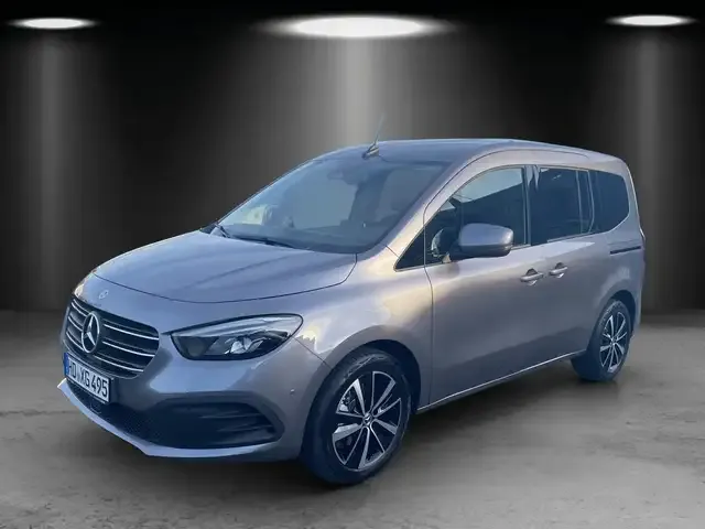 Mercedes-Benz Sonstige