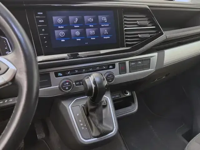 Volkswagen T6.1 Multivan