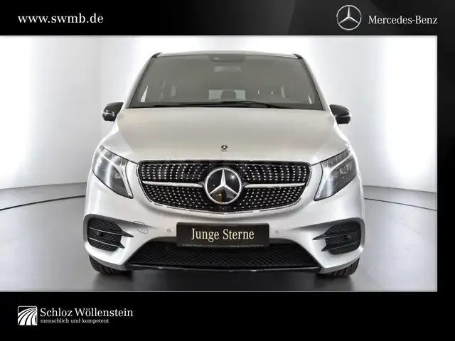 Mercedes-Benz V 250