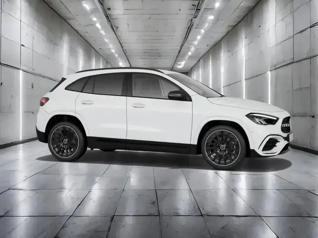 Mercedes-Benz GLA 220