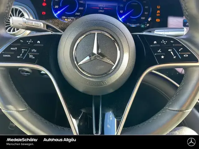 Mercedes-Benz EQS SUV