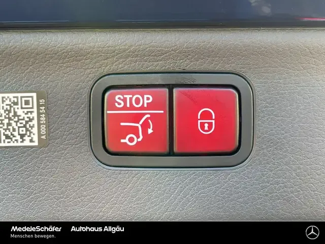 Mercedes-Benz EQS SUV