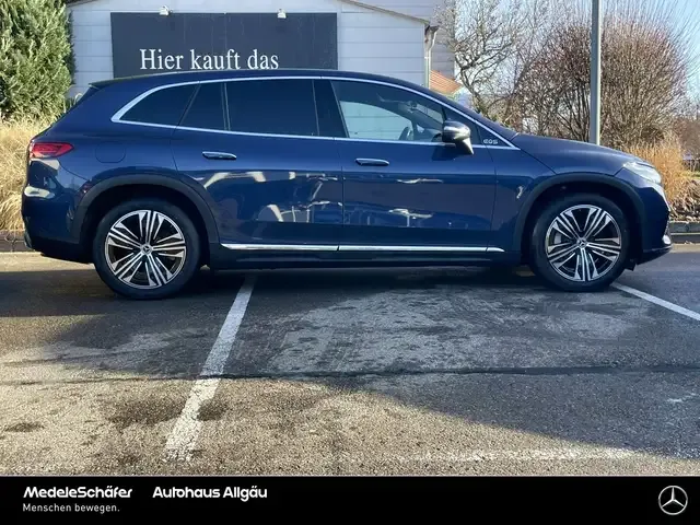 Mercedes-Benz EQS SUV