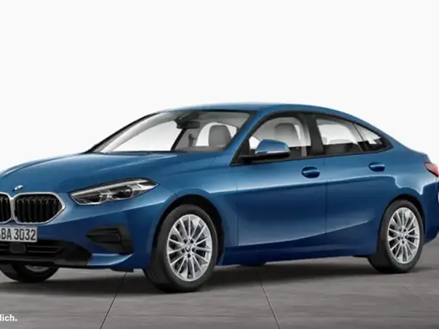 BMW 220