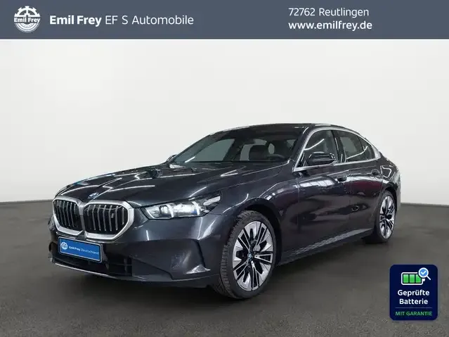 BMW i5