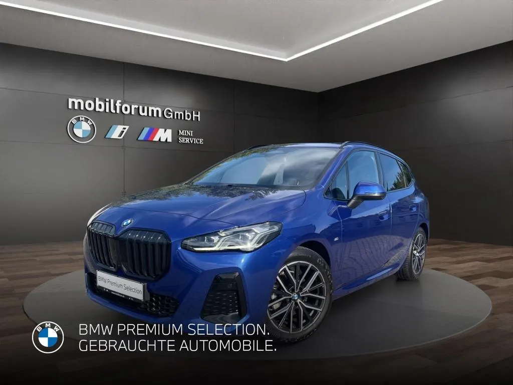 BMW 220