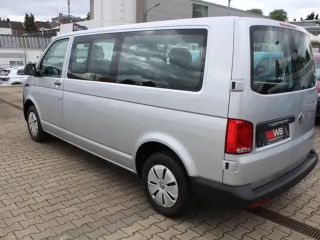 Volkswagen T6.1 Kombi