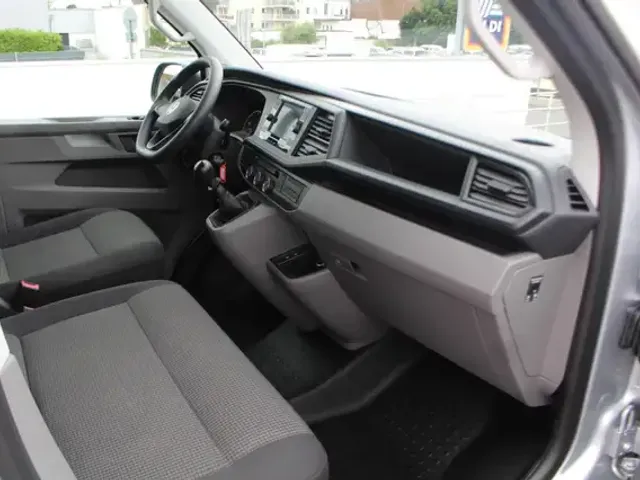 Volkswagen T6.1 Kombi