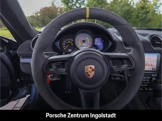 Porsche 718 Spyder
