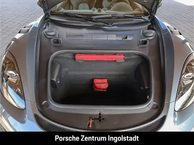 Porsche 718 Spyder