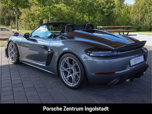 Porsche 718 Spyder