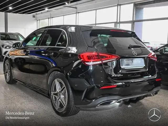 Mercedes-Benz A 250