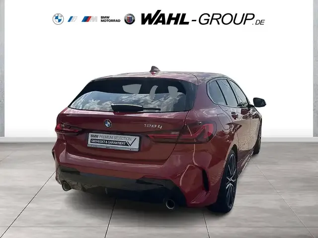 BMW 128