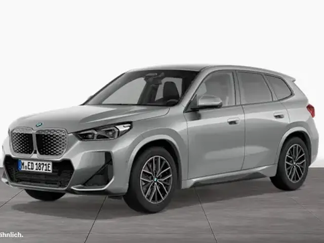 BMW iX1