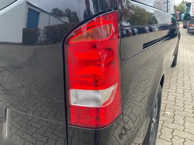 Mercedes-Benz EQV 300