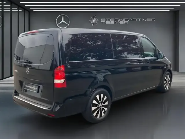 Mercedes-Benz EQV 300